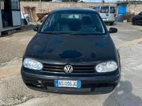 Usata VW Golf IV 116 CV (85 kW) 2001 Berlina