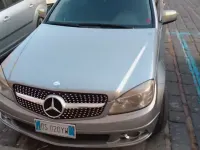 Usata Mercedes C220 170 CV (125 kW) 2009 Grigio Berlina