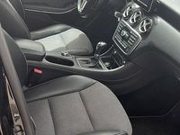 Usata Mercedes A180 109 CV (80 kW) 2016 Nero Berlina