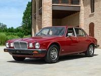 Usata Jaguar XJ6 205 CV (150 kW) 1981 Rosso Berlina
