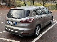 Usata Ford S-MAX Titanium 179 CV (131 kW) 2015 Grigio Monovolume