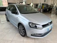 Usata VW Polo 75 CV (55 kW) 2014 Grigio Berlina