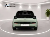 Usata Lancia Ypsilon 101 CV (74 kW) 2024 Bianco Utilitaria