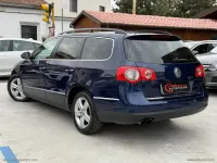 Usata VW Passat Highline 140 CV (102 kW) 2010 Blu Station wagon