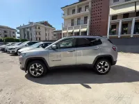 Usata Jeep Compass Limited 140 CV (102 kW) 2018 Grigio SUV
