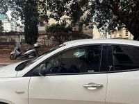 Usata Lancia Ypsilon 95 CV (69 kW) 2016 Bianco Utilitaria