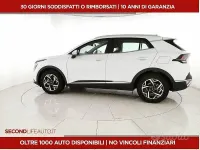 Usata Kia Sportage Style 136 CV (100 kW) 2022 Bianco SUV