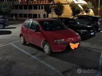 Usata Fiat Punto 86 CV (63 kW) 2002 Rosso Utilitaria