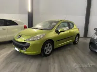 Usata Peugeot 207 88 CV (64 kW) 2006 Verde Berlina
