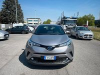 Usata Toyota C-HR Active 98 CV (72 kW) 2019 Argento SUV