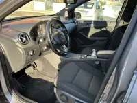 Usata Mercedes B180 109 CV (80 kW) 2016 Grigio Monovolume