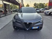 Usata Alfa Romeo Stelvio Executive 210 CV (154 kW) 2019 Grigio scuro SUV