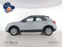 Usata VW T-Roc Life 116 CV (85 kW) 2025 Pyrit silver metallizzato nero SUV