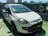 Usata Fiat Punto Evo Dynamic 69 CV (50 kW) 2011 Bianco Utilitaria