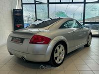 Usata Audi TT 225 CV (165 kW) 2000 Argento Coupé
