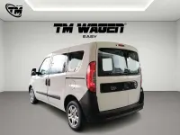 Usata Fiat Doblò 90 CV (66 kW) 2016 Bianco Monovolume