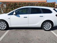 Usata Opel Astra Cosmo 140 CV (102 kW) 2013 Station wagon