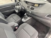 Usata Renault Scénic III XMOD 110 CV (80 kW) 2016 Grigio Monovolume