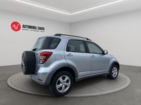 Usata Daihatsu Terios 105 CV (77 kW) 2006 Argento SUV