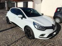 Usata Renault Clio IV Intens 90 CV (66 kW) 2017 Bianco Berlina