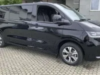 Nuova VW Caravelle 170 CV (125 kW) 2026 Nero Furgone