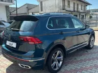 Usata VW Tiguan R-line 150 CV (110 kW) 2024 Blu SUV