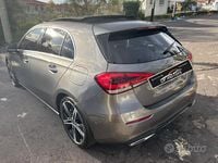Usata Mercedes A180 115 CV (84 kW) 2019 Grigio Berlina