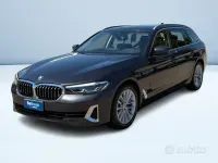 Usata BMW 520 Luxury Line 190 CV (139 kW) 2021 Grigio Berlina