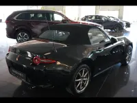 Nuova Mazda MX5 132 CV (97 kW) 2025 Jet black Cabrio