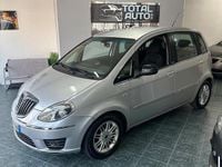 Usata Lancia Musa 95 CV (69 kW) 2012 Argento Monovolume