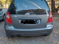 Usata Mercedes A180 Elegance 140 CV (102 kW) 2009 Grigio Berlina
