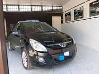 usata Hyundai i20 1.6 diesel 2009 CON GARANZIA