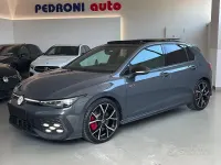 Usata VW Golf VIII GTI 265 CV (194 kW) 2024 Grigio Berlina
