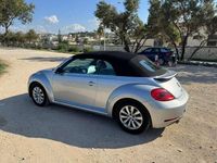 Usata VW Beetle Cabriolet Design 110 CV (80 kW) 2015 Argento Cabrio