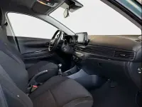 Usata Hyundai Bayon 84 CV (61 kW) 2024 Verde SUV