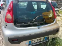 Usata Peugeot 107 68 CV (50 kW) 2008 Grigio Utilitaria