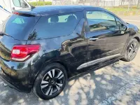 Usata Citroën DS3 92 CV (67 kW) 2010 Nero Utilitaria