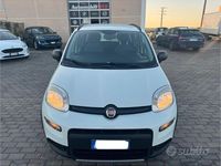 Usata Fiat Panda 4x4 S 86 CV (63 kW) 2019 Bianco Utilitaria