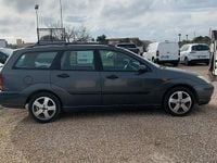 Usata Ford Focus 116 CV (85 kW) 2001 Grigio Station wagon