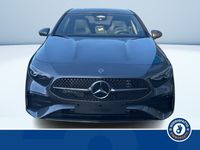 Usata Mercedes A180 AMG line 116 CV (85 kW) 2024 Grigio metallizzato Berlina