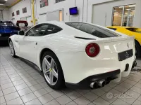 Usata Ferrari F12 741 CV (545 kW) 2013 Bianco Coupé