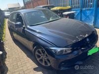 Usata BMW 318 143 CV (105 kW) 2013 Blu Station wagon