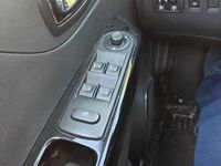 Usata Renault Captur 110 CV (80 kW) 2015 Grigio SUV