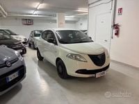 Gebraucht Lancia Ypsilon Silver 69 PS (50 kW) 2017 Weiß Kleinwagen