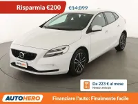 Usata Volvo V40 Plus 122 CV (89 kW) 2018 Bianco Station wagon