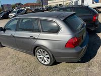 Usata BMW 318 M Sport 143 CV (105 kW) 2011 Grigio Station wagon