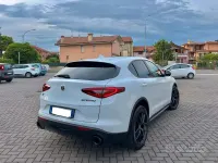 Usata Alfa Romeo Stelvio Sprint 190 CV (139 kW) 2022 Bianco SUV