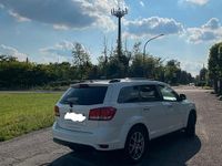 Usata Fiat Freemont Lounge 170 CV (125 kW) 2016 Bianco SUV