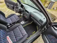 Usata Peugeot 106 101 CV (74 kW) 1999 Nero Utilitaria