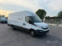 Usata Iveco Daily 170 CV (125 kW) 2016 Berlina